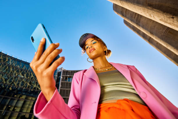 Custom Hair Clip Manufacturer and Shoulder Bag Manufacturer: Hong Kong Buyers’ Complete Guide